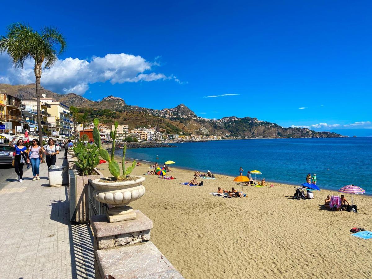 Alpha22 Apartment Giardini Naxos Exteriör bild