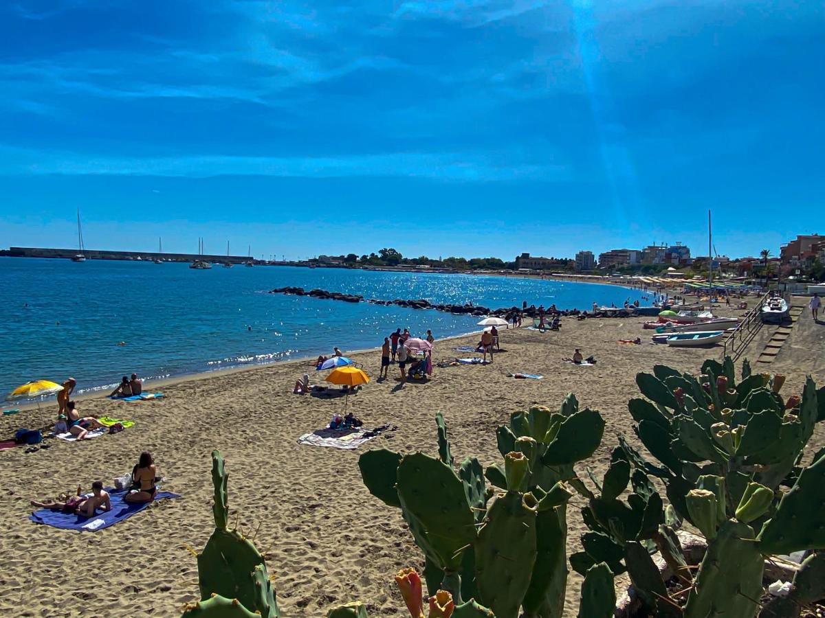 Alpha22 Apartment Giardini Naxos Exteriör bild