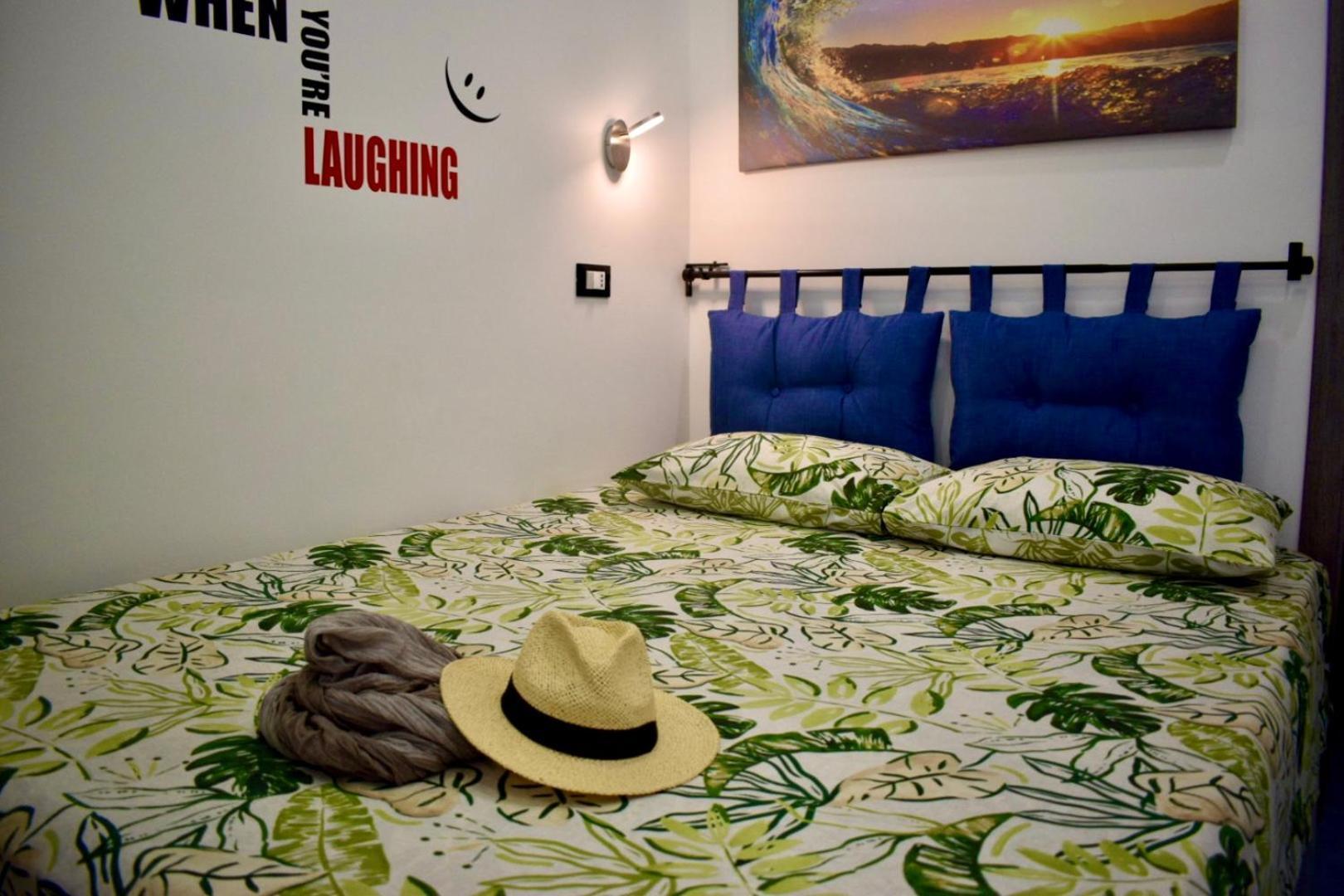 Alpha22 Apartment Giardini Naxos Exteriör bild